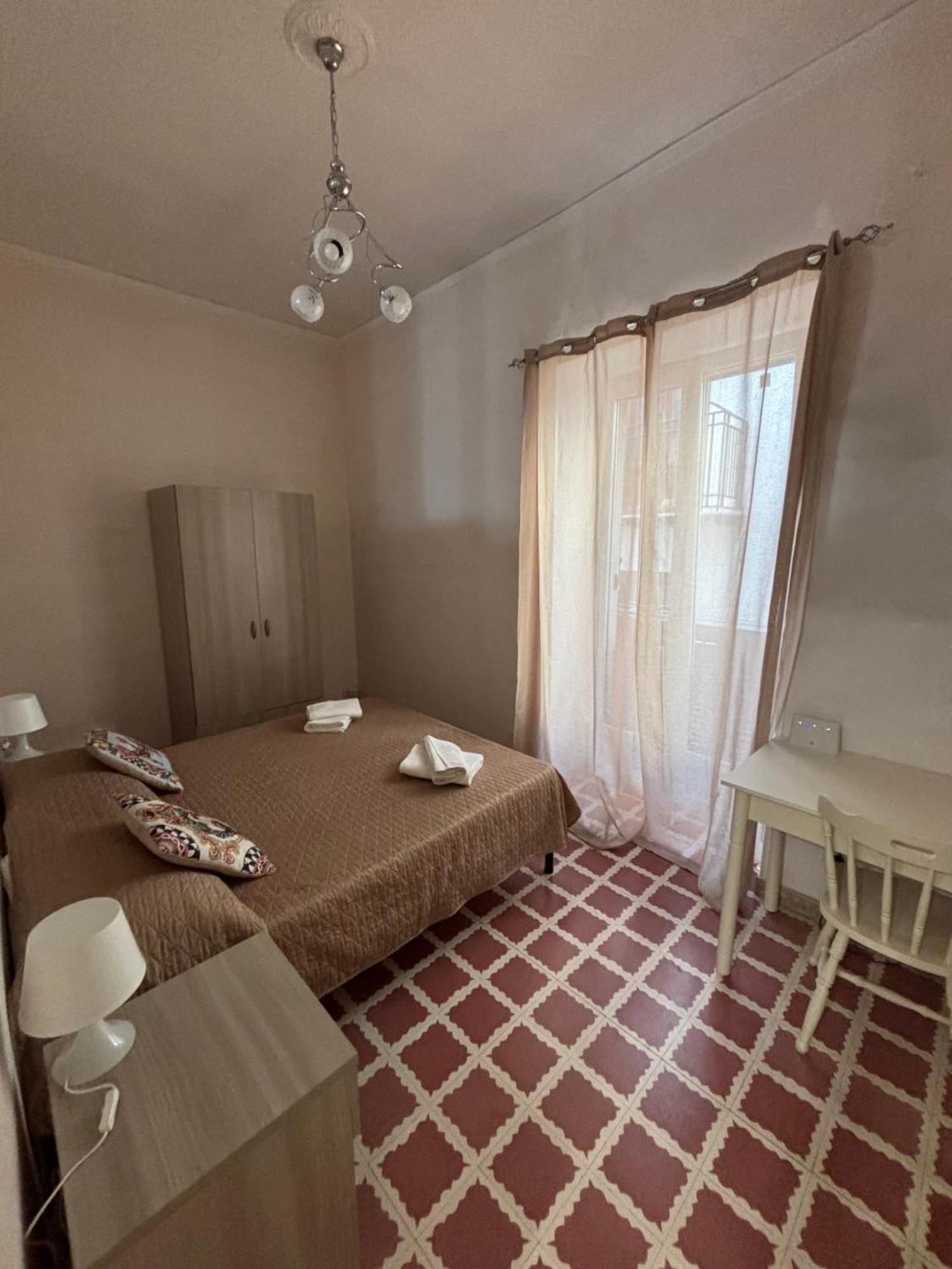 November House צ'פאלו מראה חיצוני תמונה
